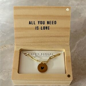 Chain link necklace Gold pendant necklace with heart